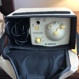 Medela Pump N Style breast pump